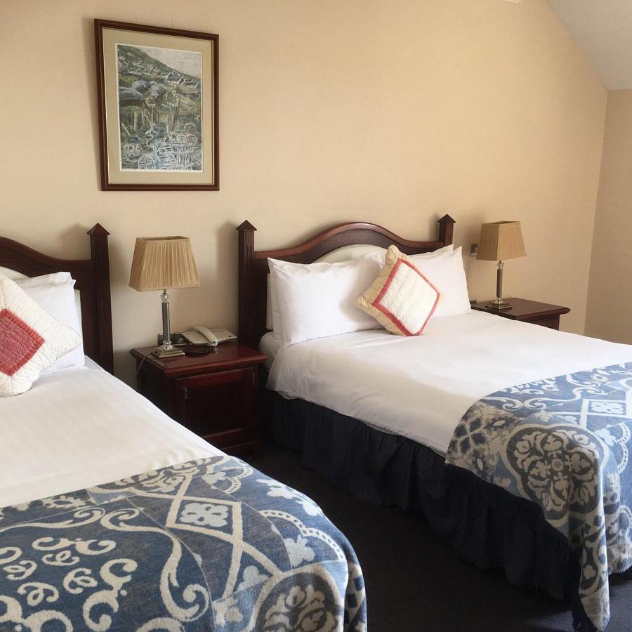 Butler Arms Hotel Waterville Esterno foto